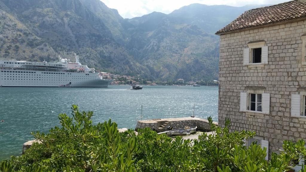 Seven Hills Duplex Eco-Cottage Kotor Extérieur photo
